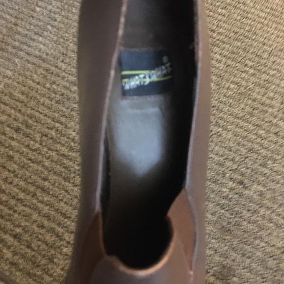 Woman’s brown heels, size 9 - Picture 5 of 5